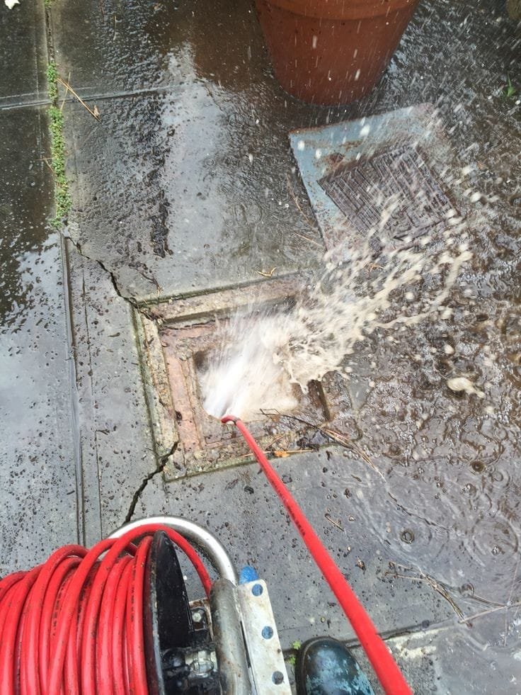 تسليك مجاري الشعب